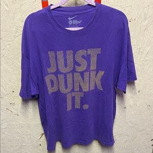 Nike Purple Graphic "Just Dunk It." T-Shirt rare late 2000s tee size XL